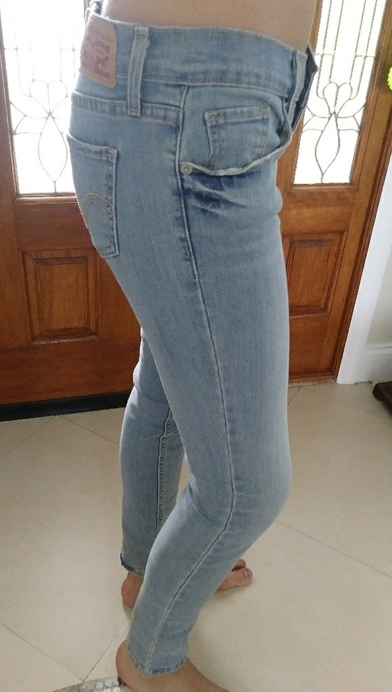 ❌SOLD❌Levis 524 L Skinny Patched Jeans Size 26 - Picture 4 of 8